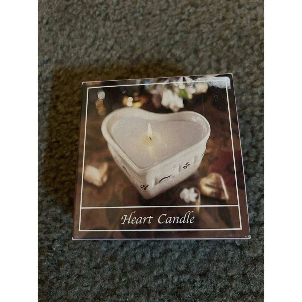 Sealed Longaberger Heart Candle ~ #74721, Wonderful smell